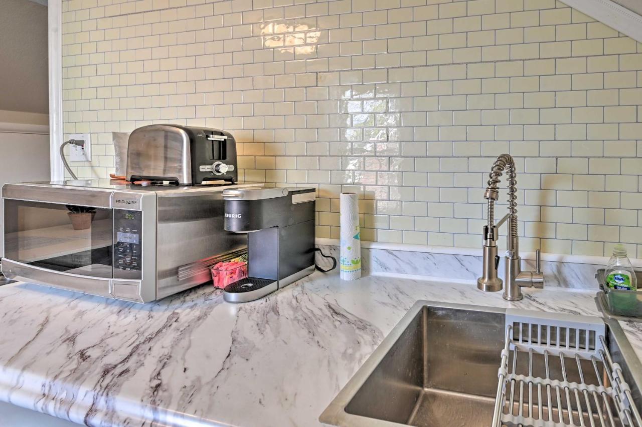 Spacious Lexington Studio 2 Miles To Rupp Arena ภายนอก รูปภาพ